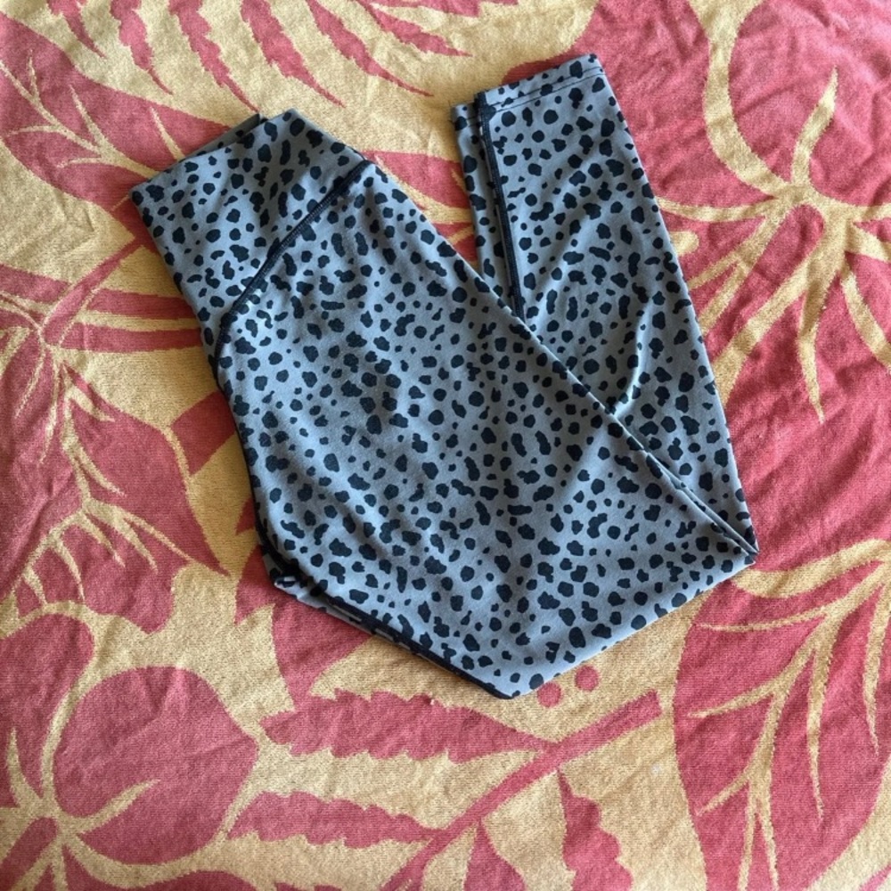 BUNDLE of Snow Leopard and King Cheetah Leggings